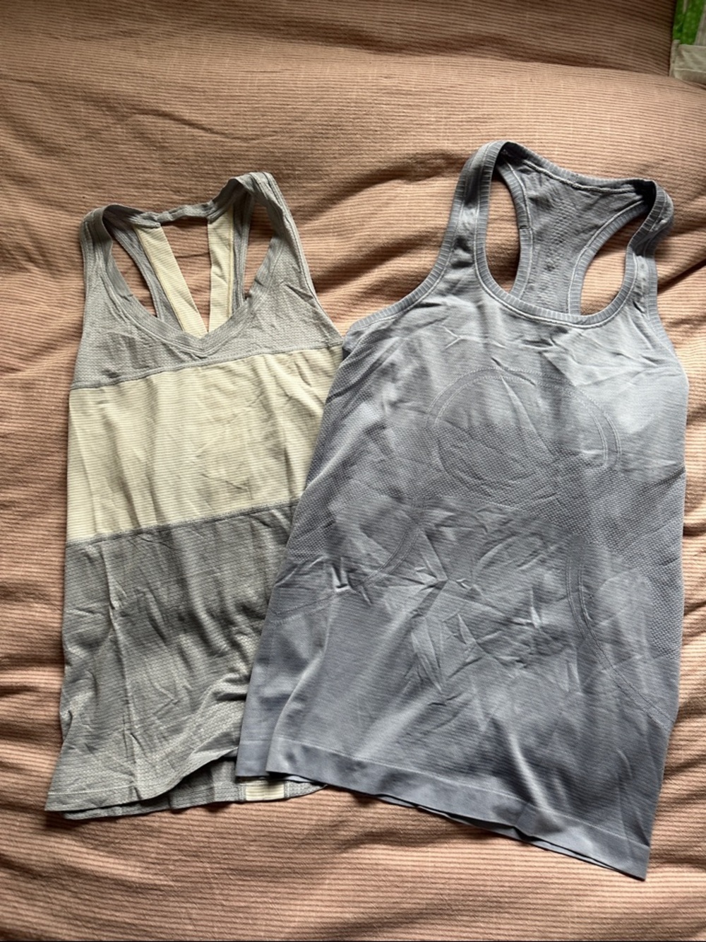 lululemon athletica Women’s Racerback Tank Duo - Light Gray & Cream